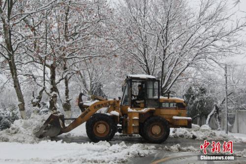 新一轮暴雪将席卷中东部多省 为了安全学生们将停课