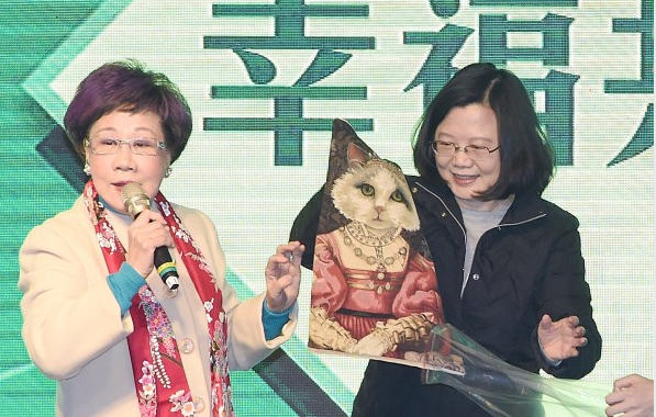 吕秀莲宣布参选台北市长 批评现任市长柯文哲擅长作秀