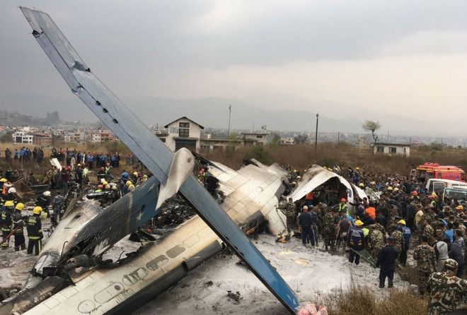 尼泊尔客机坠毁致至少49人遇难 其中可能有一名中国人