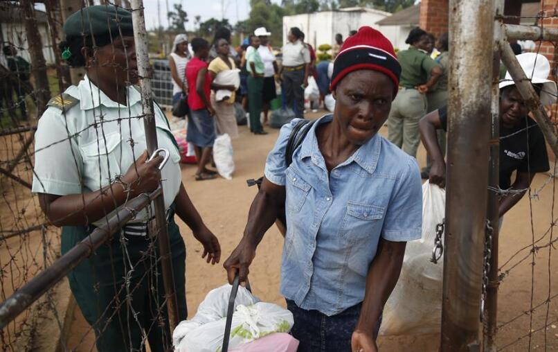 津巴布韦总统赦免3000名囚犯 因囚犯太多致监狱环境太差