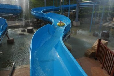 滑水道致男童死亡 这个滑水道在此之前竟然还有近13起安全事件