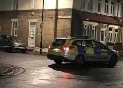伦敦一晚2起枪击 伦敦北部一名女孩被人枪击致死东部一名男孩重伤