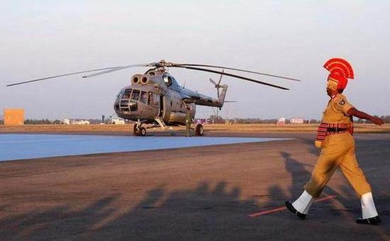 印度送马尔代夫直升机却遭退还 竟说问题出在中国身上