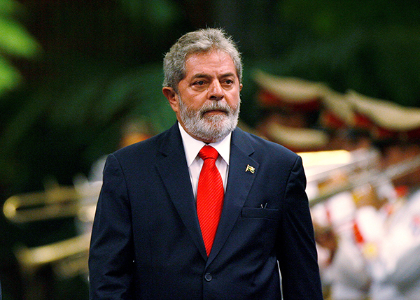 巴西法院同意监禁前总统卢拉 可能无缘参加总统选举