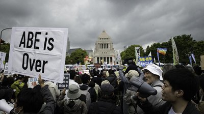小泉纯一郎称安倍或在6月底前下台 因丑闻致支持率大幅度下降