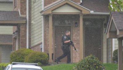美国枪击案裸体嫌犯被捕 嫌犯曾经擅闯白宫被调查