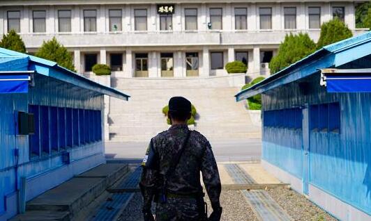 金正恩离开平壤参加朝韩首脑会晤 有助推动朝鲜半岛和平进程