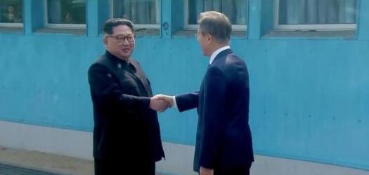 美国白宫就韩朝首脑会发声明 希望朝鲜半岛走向和平