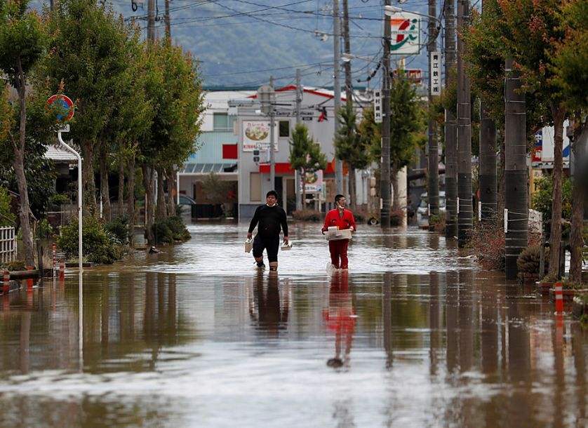 日本暴雨死亡人数升至222人 仍有4千多人有家难回