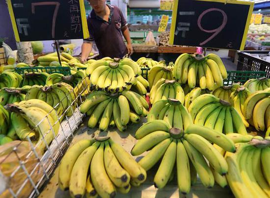 台湾香蕉菠萝价格大跌 火龙果或步其后尘让果农非常担心