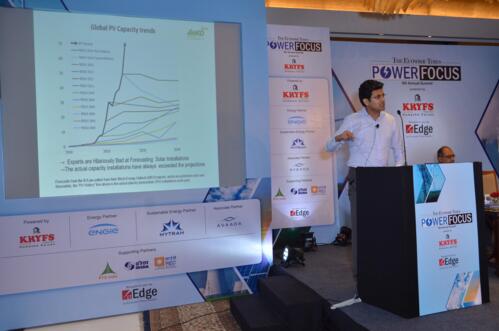 晶科能源受邀出席印度“第五届电力峰会”并作主旨演讲