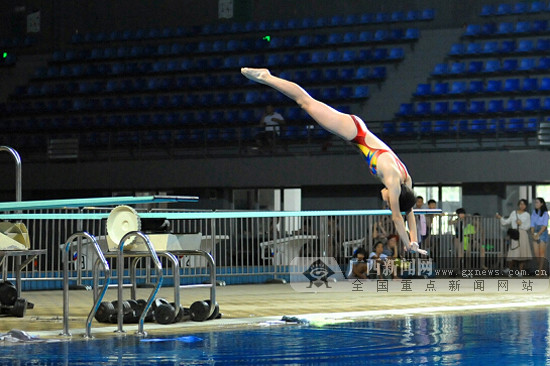 2018广西少年儿童跳水锦标赛在梧州市游泳跳水馆开跳