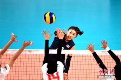 韩国女排以3：1战胜日本队夺得雅加达亚运会女子排球铜牌
