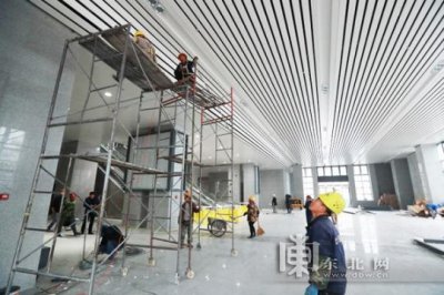 中国高寒地区最长快铁哈佳快速铁路佳木斯火车站站房改造工程即将完工