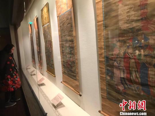 本次展出的82件水陆画中，有26件是国家一级文物，为明代寺庙宝宁寺所藏。　胡健 摄