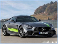 奔驰新款AMG GT跑车曝光 内饰多处加装碳纤材质饰板