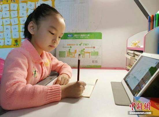 河北省小学一至三年级6月15日起复学复课