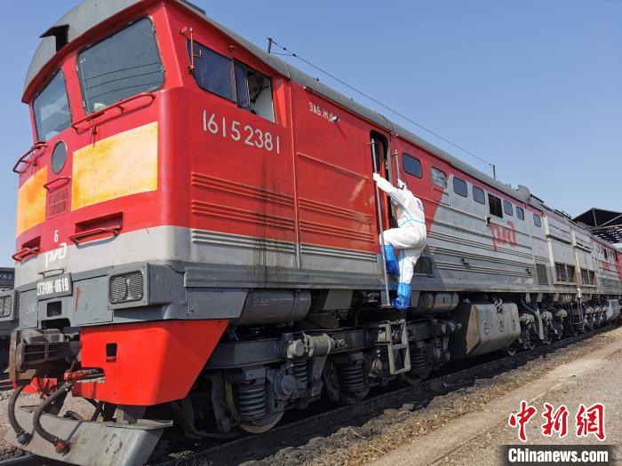 中国最大陆路口岸上半年进出境国际货运列车5937列次