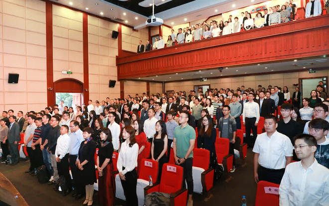 绿叶科技奖学金颁发仪式在苏州大学举行